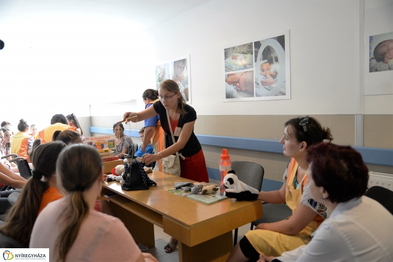 Játékadomány a gyermekosztály részére