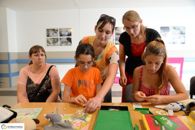 Játékadomány a gyermekosztály részére