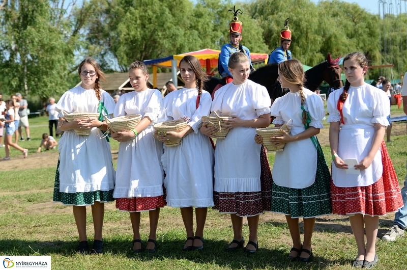 Magyarok Kenyere Program-adományátadás Apagyon