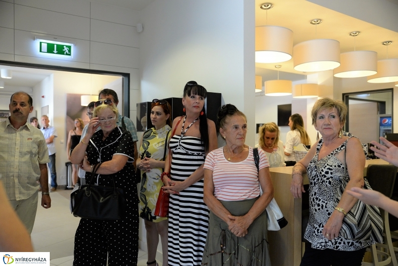 Kiállításmegnyitó a Pálinkaházban