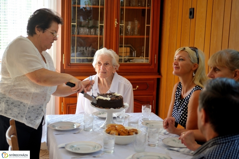 Szépkorú köszöntése - Gál Sára Amália