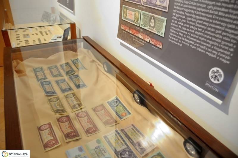 70 éves a forint - kiállítás
