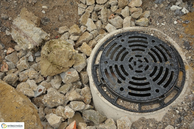 Útfelújítás a Mohács utcán