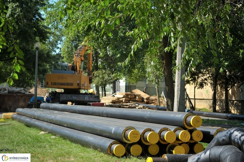 Rekonstrukció az Eperjes utcán