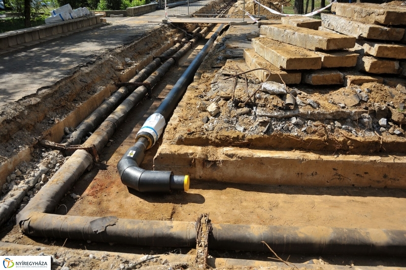 Rekonstrukció az Eperjes utcán