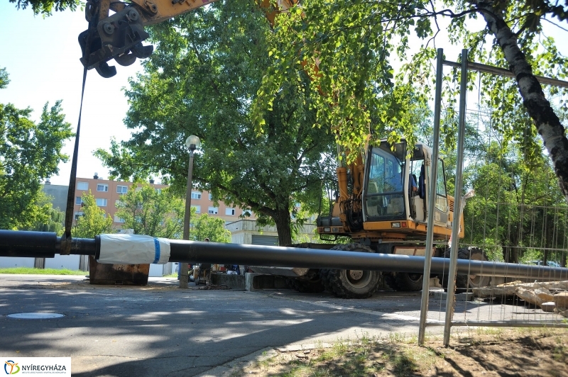 Rekonstrukció az Eperjes utcán