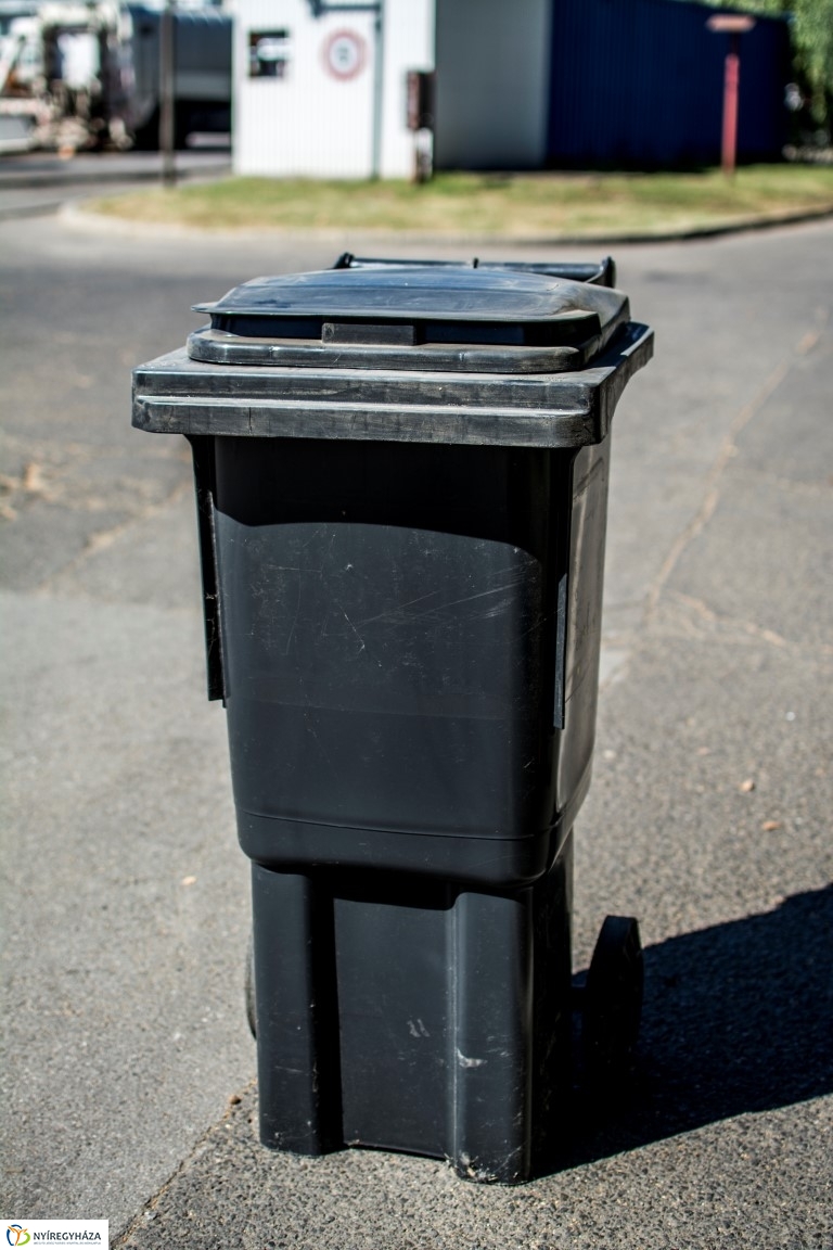 60 literes szemetes a THG-nál!