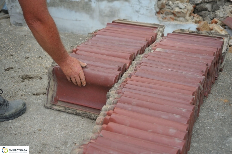 Elkezdődött a beruházás a Szegfű utcán