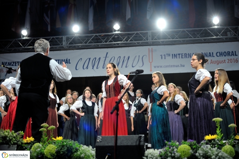 Folklór Est 2016 Nyíregyháza