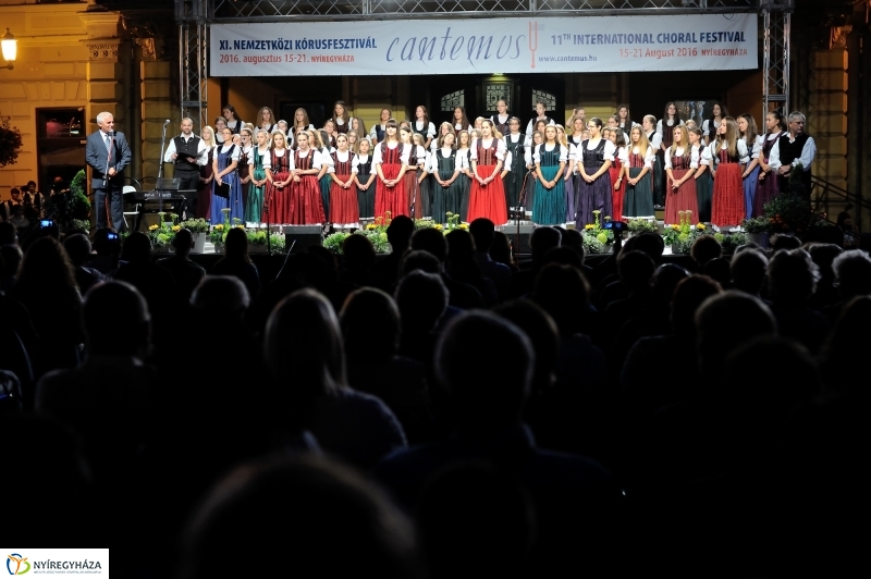 Folklór Est 2016 Nyíregyháza