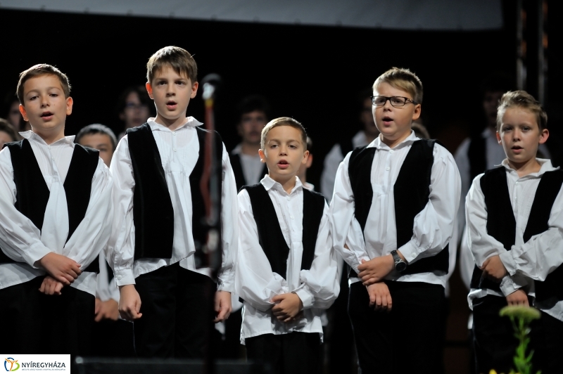 Folklór Est 2016 Nyíregyháza