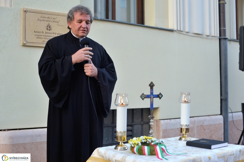 Emlékezés a pápa látogatására