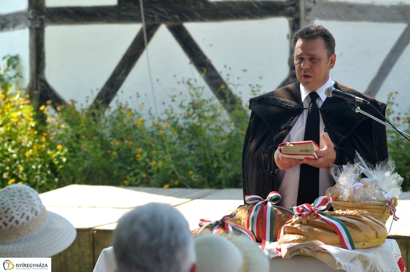 Új kenyér ünnepe a múzeumfaluban