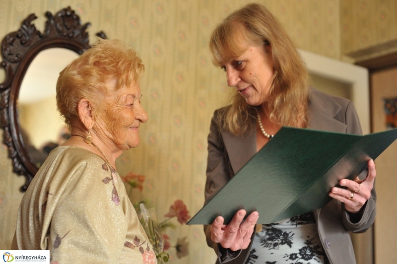 Szépkorú köszöntése - Dankócsik Ferencné