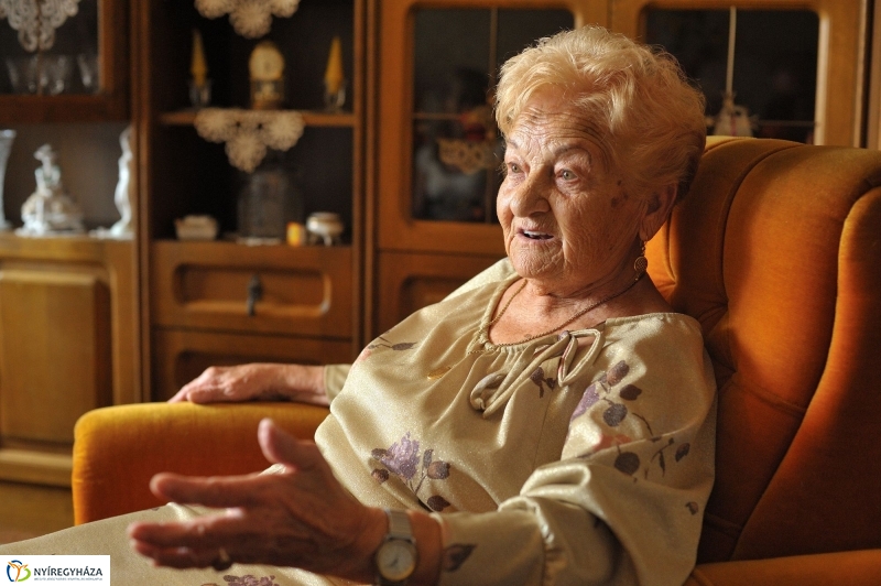 Szépkorú köszöntése - Dankócsik Ferencné