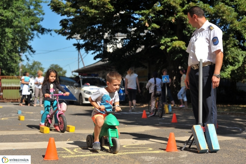 Balesetmegelőzés gyerekeknek