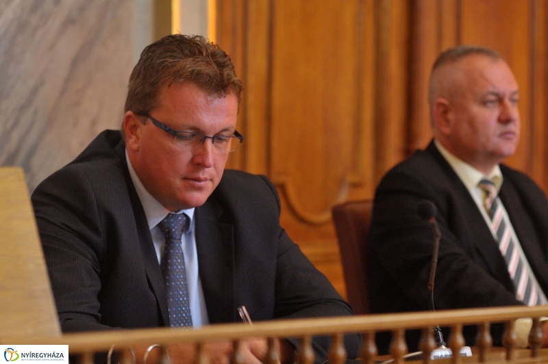 Városi Közgyűlés 20160825
