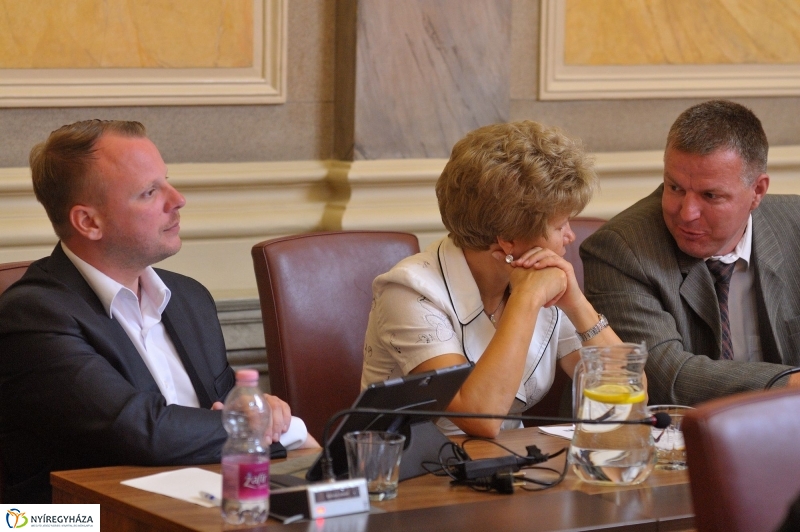 Városi Közgyűlés 20160825
