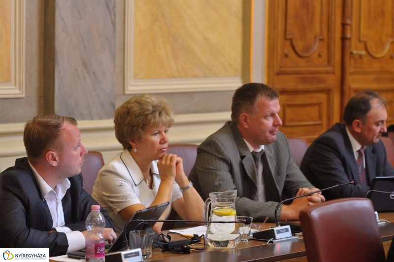 Városi Közgyűlés 20160825