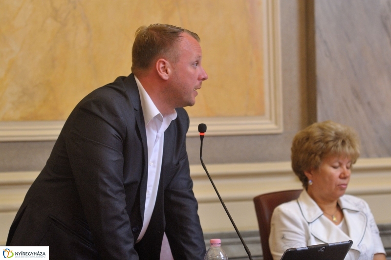 Városi Közgyűlés 20160825