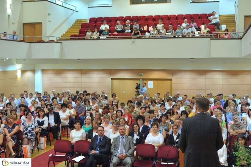 Tanévnyitó konferencia Nyíregyházán