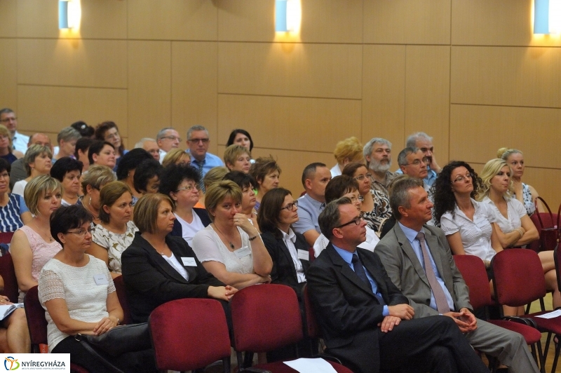 Tanévnyitó konferencia Nyíregyházán