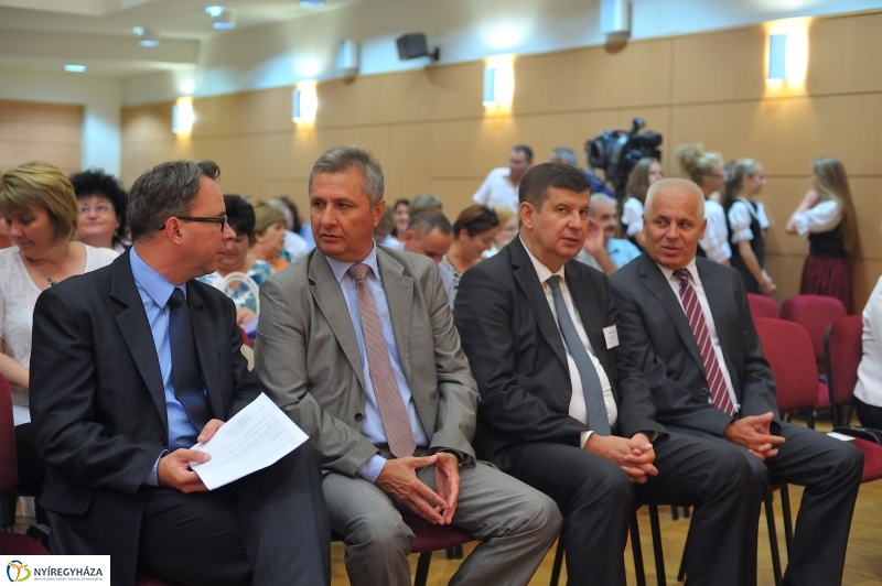 Tanévnyitó konferencia Nyíregyházán