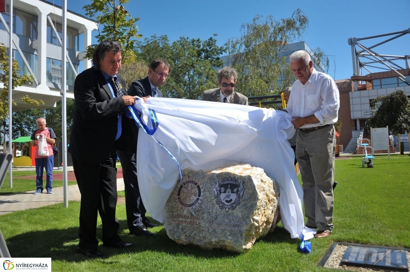 Átadták a Rotary játszóteret