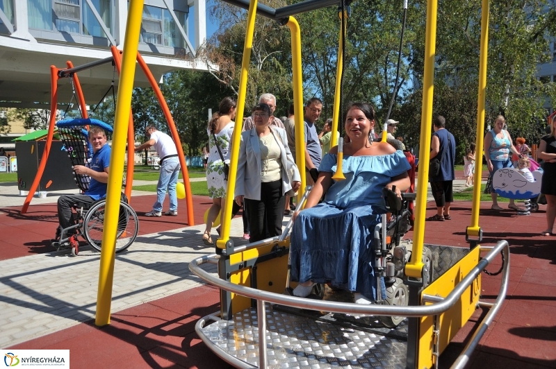 Átadták a Rotary játszóteret