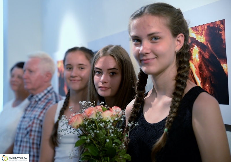 Ösztöndíjasok-kiállításmegnyitó a Pál Gyula teremben