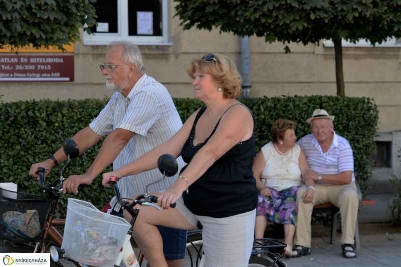Vidor-szombat délután a belvárosban