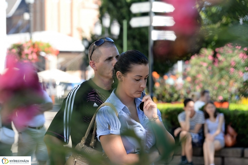 Vidor-szombat délután a belvárosban