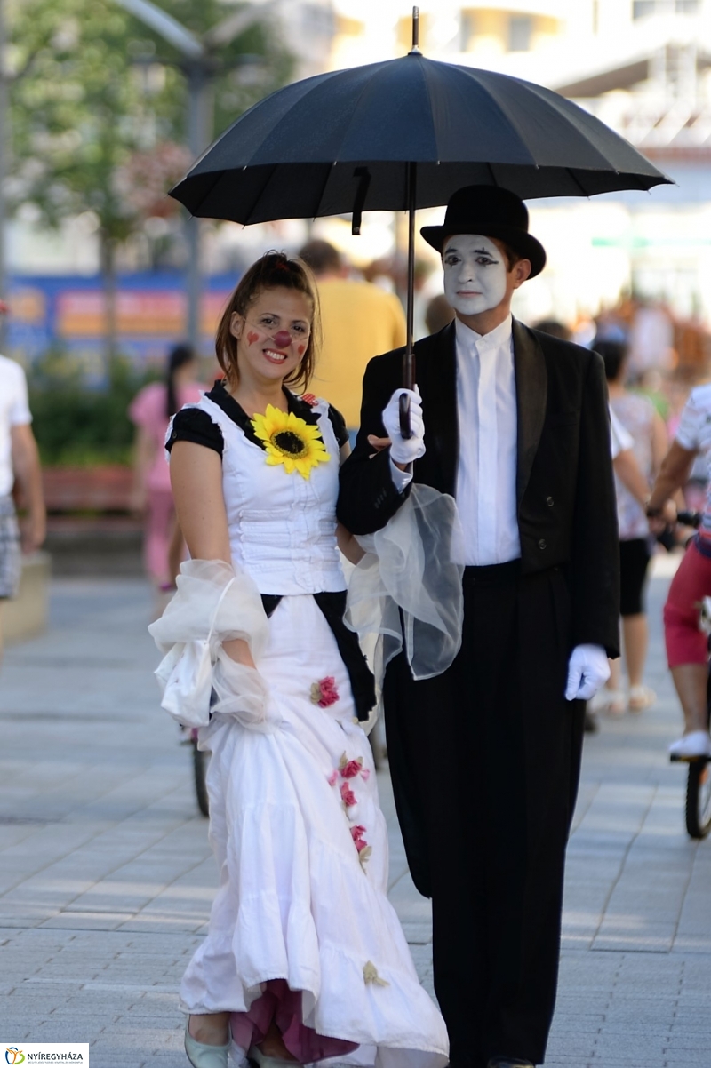 Vidor-szombat délután a belvárosban