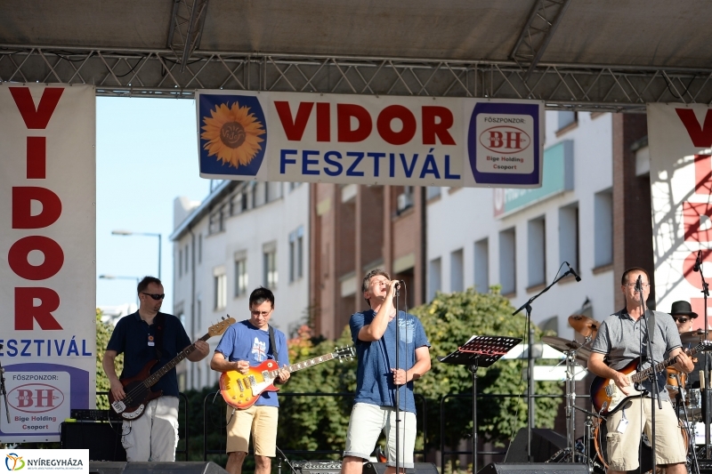 Vidor-szombat délután a belvárosban