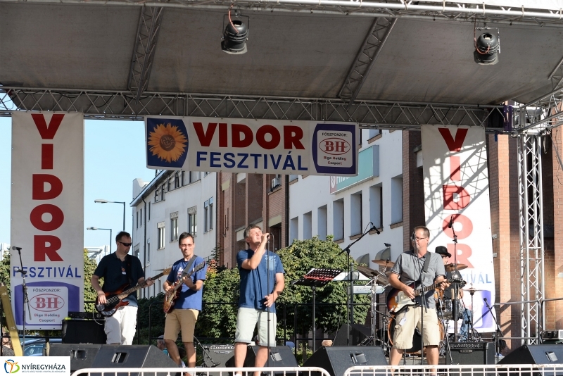 Vidor-szombat délután a belvárosban