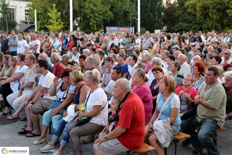Vidor-KISTeHéN koncert a nagyszínpadon