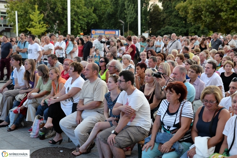 Vidor-KISTeHéN koncert a nagyszínpadon