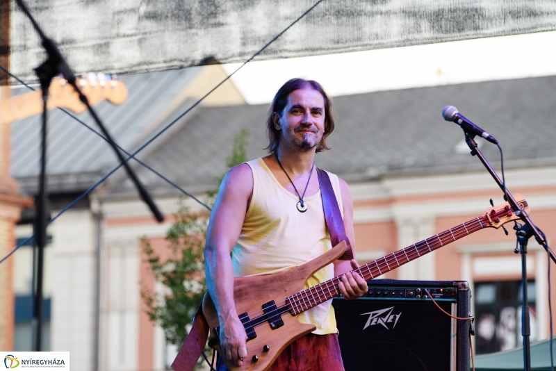 Vidor-KISTeHéN koncert a nagyszínpadon