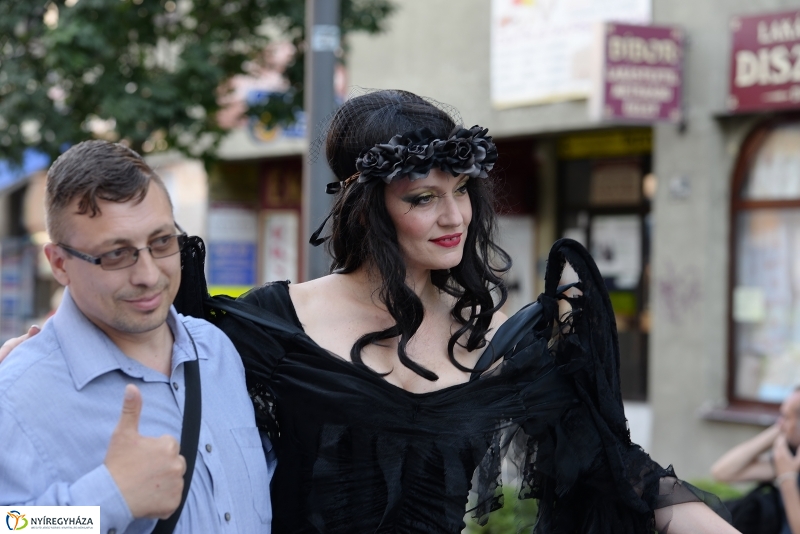 Vidor-vasárnap délután a belvárosban