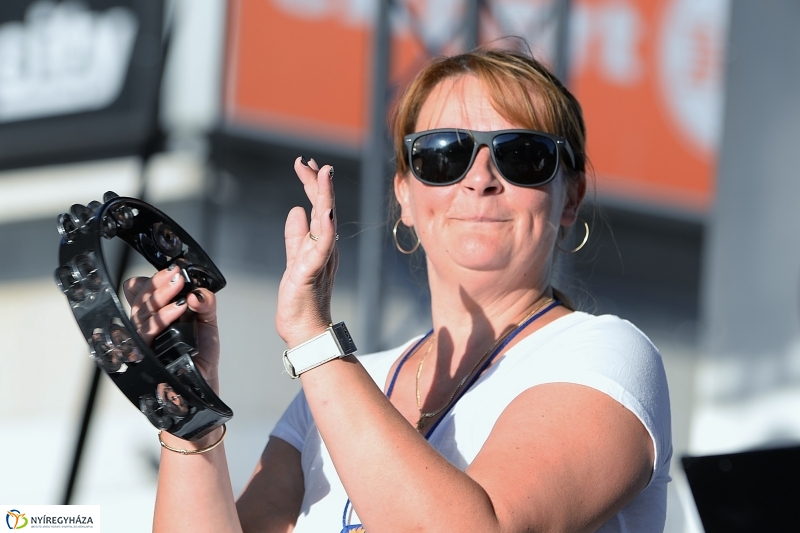 Vidor-vasárnap délután a belvárosban