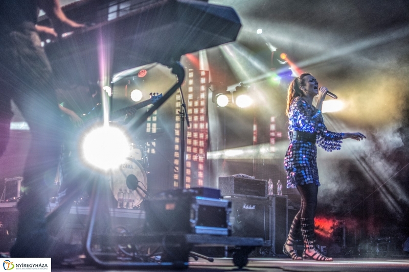 Rúzsa Magdi koncert a VIDOR-on