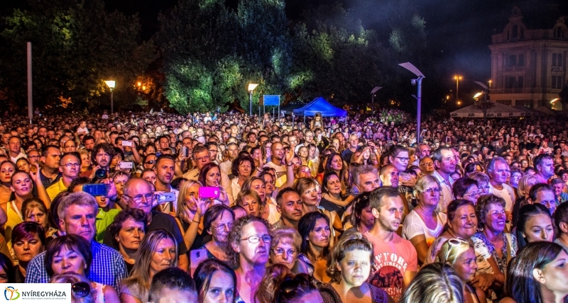 Rúzsa Magdi koncert a VIDOR-on