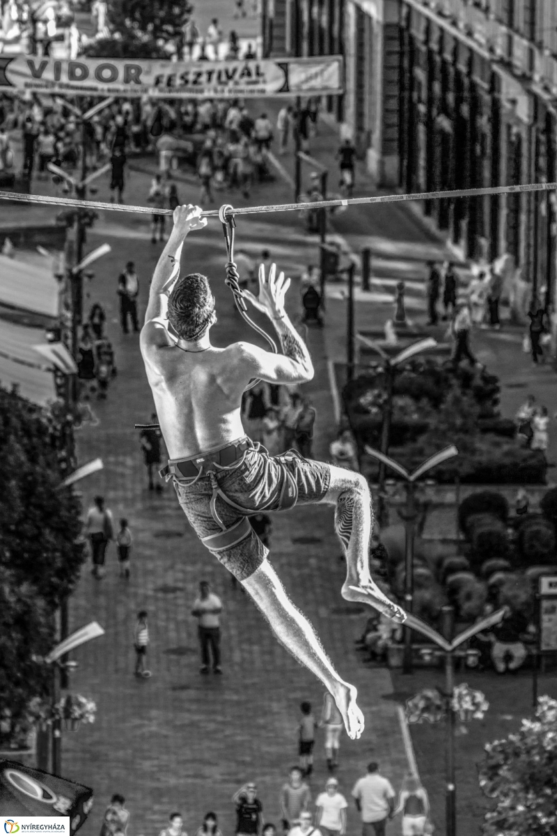 Színes egyéniségek fekete-fehérben