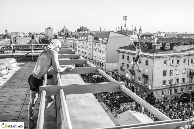 Színes egyéniségek fekete-fehérben