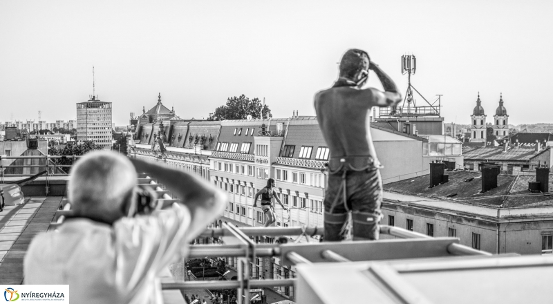 Színes egyéniségek fekete-fehérben