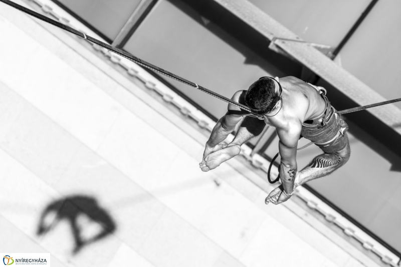 Színes egyéniségek fekete-fehérben