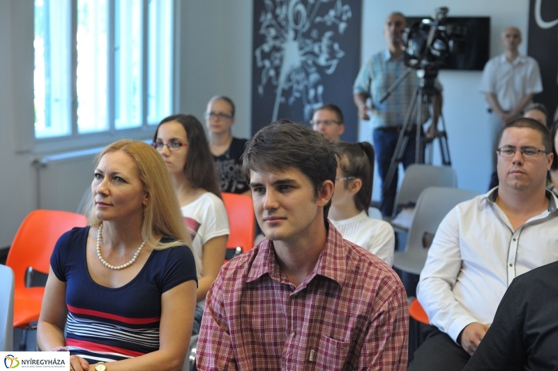 VLAMI sajtótájékoztató