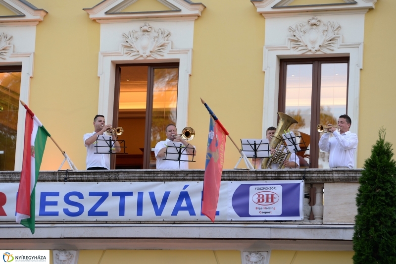 VIDOR hétfő a belvárosban