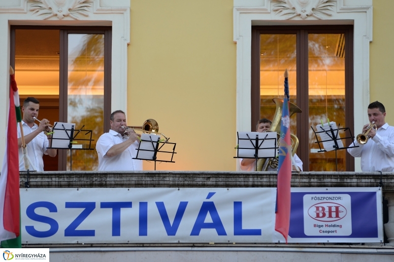 VIDOR hétfő a belvárosban