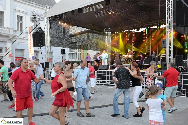 VIDOR hétfő a belvárosban